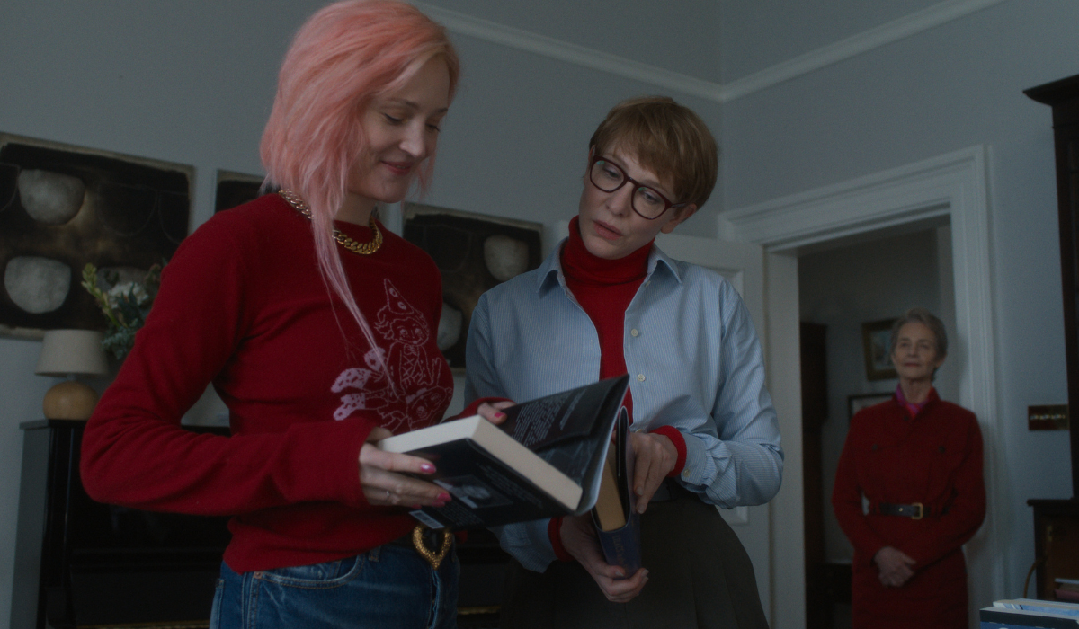 Kochada ruscha jinsiy aloqa suratga olingan Jinsiy aloqa paytida kuchli ogriq